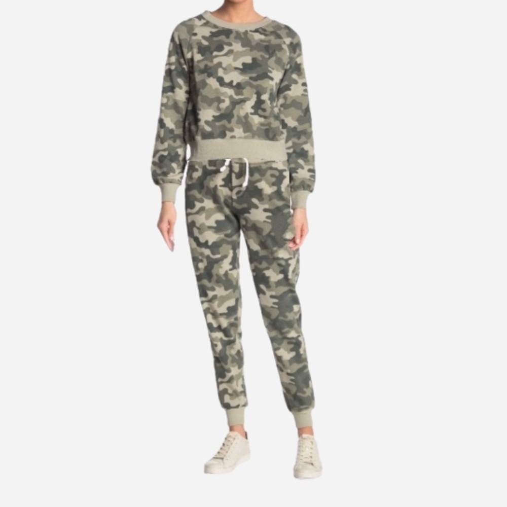 🌸New🌸Alternative 2pc Sweatshirt Jogger Lot M NWT